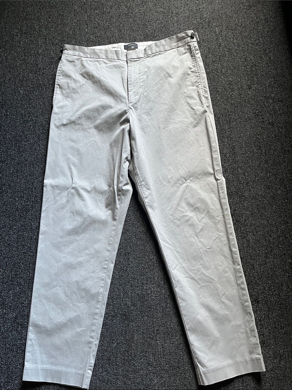 Theory Men’s Borough Trouser, Modern Cotton with button side-tab
